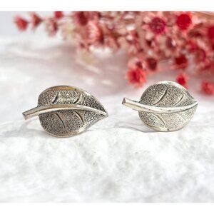 Beau Sterling Designer Leaf Vintage Screw Back Sterling Silver 925 Stud Earrings